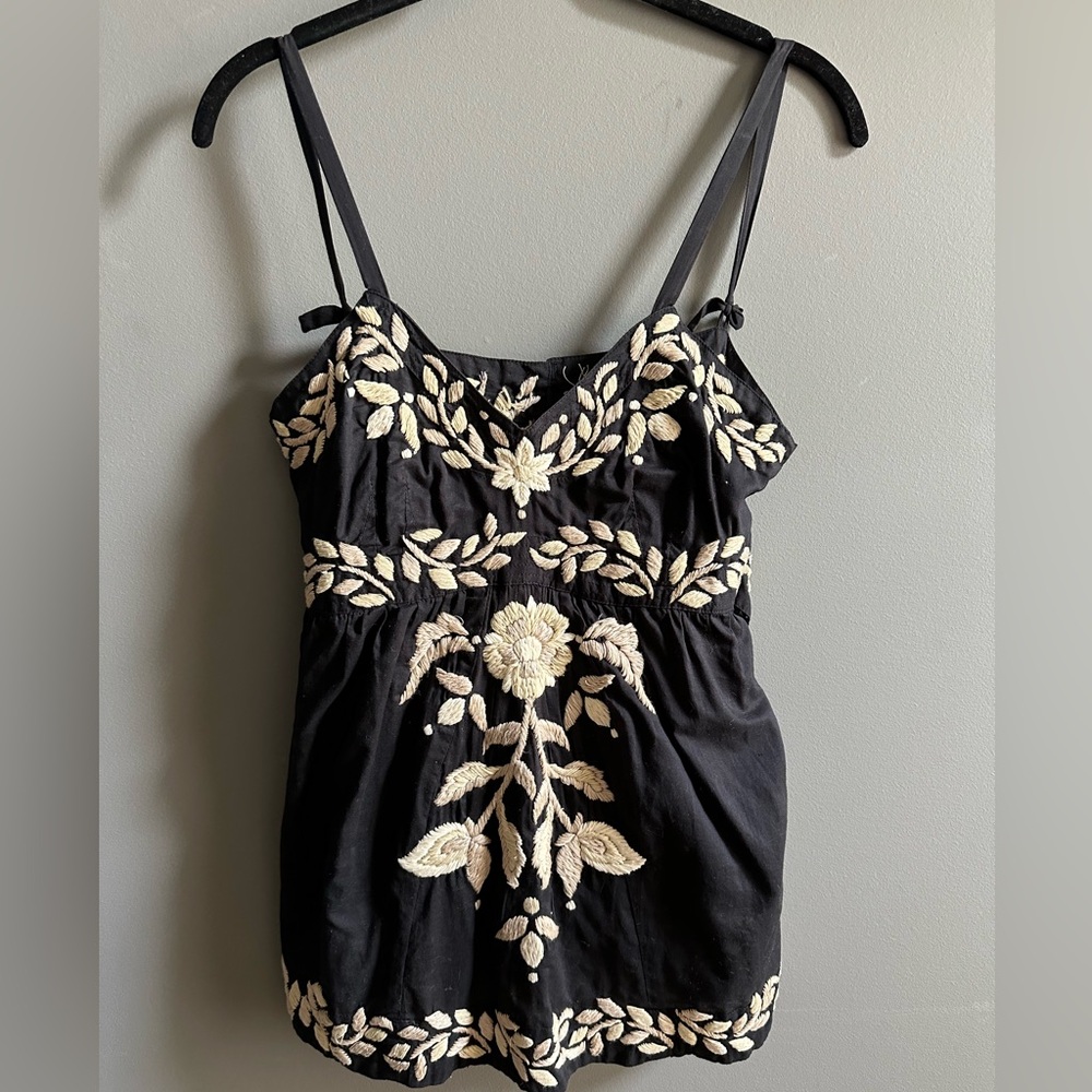 Black Embroidered Floral Tank Top